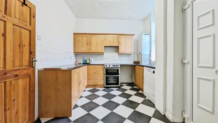 2 bedroom Terraced House for sale in Beresford Street, Greenacres, Oldham, OL4
