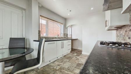 3 bedroom Semi-detached house for sale in Carr House Road, Springhead, Saddleworth, OL4