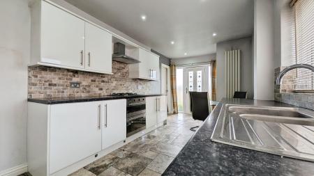 3 bedroom Semi-detached house for sale in Carr House Road, Springhead, Saddleworth, OL4