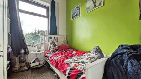 2 bedroom Terraced House to let in Cobden Street, Oldham, OL4