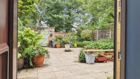 3 bedroom Terraced House for sale in Moston Lane East, New Moston, Manchester, M40