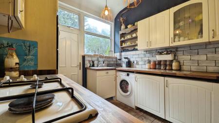 3 bedroom Terraced House for sale in Moston Lane East, New Moston, Manchester, M40