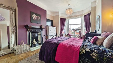 3 bedroom Terraced House for sale in Moston Lane East, New Moston, Manchester, M40