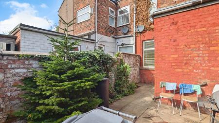 2 bedroom Terraced House to let in Brookhill Street, Manchester, M40