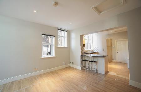 1 bedroom Flat to let in St Pauls House, Church Street, Royton, OL2