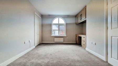 2 bedroom Apartment to let in Cromwell Avenue, Manchester, SK5