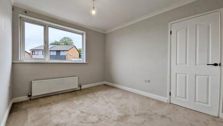 3 bedroom Semi-detached house for sale in Vicarage Close, Springhead, Saddleworth, OL4