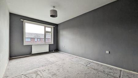 3 bedroom Terraced House for sale in Chapel Lane, Royton, OL2
