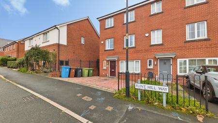 Flint Hill Way, Lees, Oldham, OL8