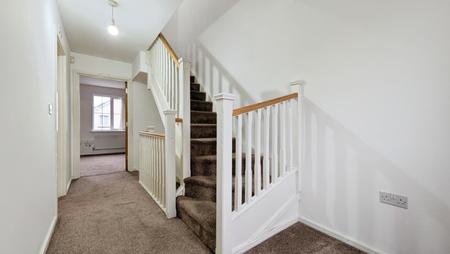5 bedroom Town house to let in Flint Hill Way, Lees, Oldham, OL8