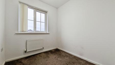 5 bedroom Town house to let in Flint Hill Way, Lees, Oldham, OL8