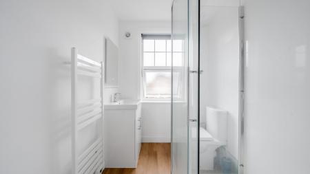 2 bedroom Flat for sale in Divinity Road, Cowley, Oxford, OX4