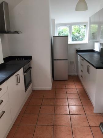 4 bedroom Terraced House to let in Hurst Street, Cowley, Oxford, OX4