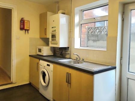 4 bedroom Terraced House to let in East Avenue, Oxford, OX4