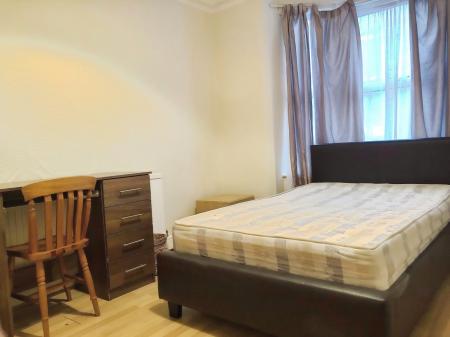 4 bedroom Terraced House to let in East Avenue, Oxford, OX4