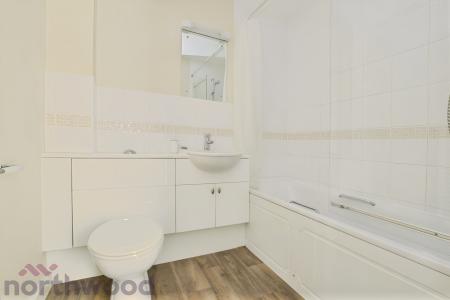 2 bedroom Flat to let in Beresford Place, Oxford, OX4