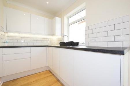 4 bedroom Semi-detached house to let in Benson Road, Oxford, OX3