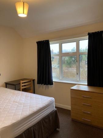 4 bedroom Semi-detached house to let in Dene Road, Oxford, OX3