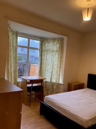 4 bedroom Semi-detached house to let in Dene Road, Oxford, OX3