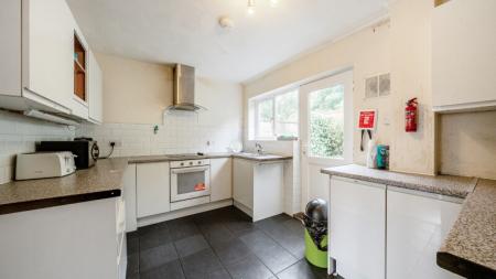 4 bedroom Terraced House to let in Dynham Place, Headington, Oxford, OX3