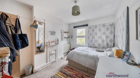 3 bedroom End of terrace house for sale in Southfield Road, Oxford, OX4