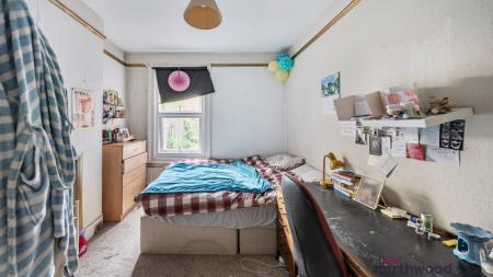 3 bedroom End of terrace house for sale in Southfield Road, Oxford, OX4