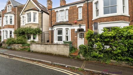 3 bedroom End of terrace house for sale in Southfield Road, Oxford, OX4