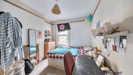 3 bedroom End of terrace house for sale in Southfield Road, Oxford, OX4