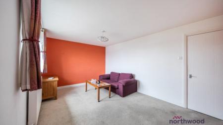 2 bedroom Flat for sale in Holly Court, Sandy Lane, Littlemore, Oxford, OX4