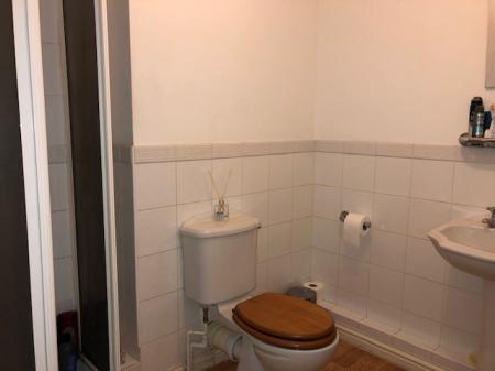 2 bedroom Flat to let in Awgar Stone Road, Oxford, OX3