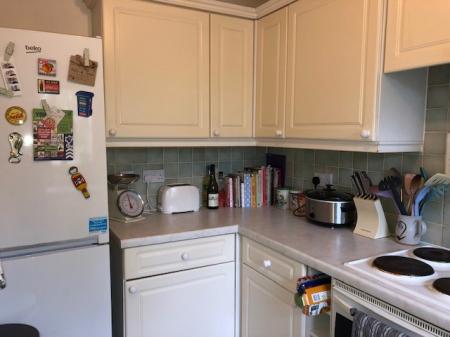 2 bedroom Flat to let in Awgar Stone Road, Oxford, OX3