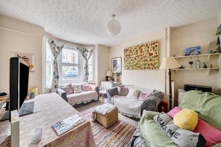 4 bedroom Semi-detached house to let in Southfield Road, Oxford, OX4