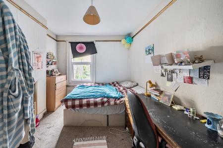 4 bedroom Semi-detached house to let in Southfield Road, Oxford, OX4