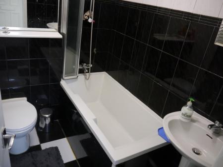 1 bedroom Bungalow to let in Phipps Road, Cowley, Oxford, OX4