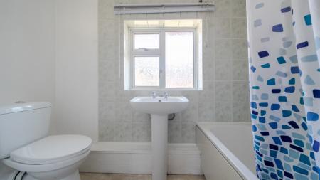 3 bedroom Semi-detached house to let in Pinnocks Way, Oxford, OX2