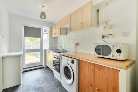 1 bedroom Flat to let in Brookfield Crescent, Oxford, OX3