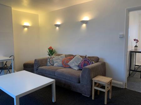 1 bedroom Flat to let in Donnington Bridge Road, Oxford, OX4