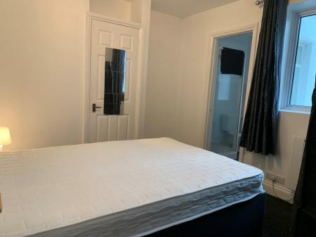 1 bedroom Flat to let in Donnington Bridge Road, Oxford, OX4
