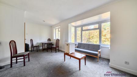 3 bedroom Flat for sale in Southfield Park, Cowley, Oxford, OX4