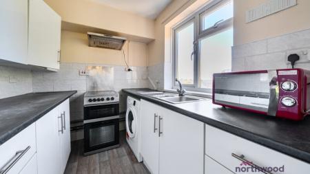 3 bedroom Flat for sale in Southfield Park, Cowley, Oxford, OX4