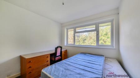 3 bedroom Flat for sale in Southfield Park, Cowley, Oxford, OX4