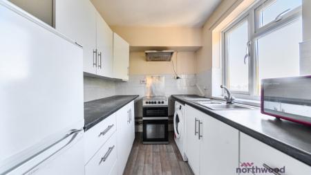 3 bedroom Flat for sale in Southfield Park, Cowley, Oxford, OX4