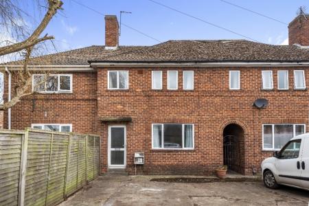 4 bedroom Semi-detached house to let in Cumberland Road, Oxford, OX4