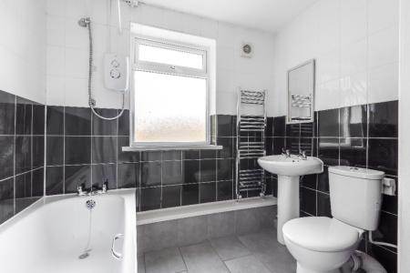 4 bedroom Semi-detached house to let in Cumberland Road, Oxford, OX4