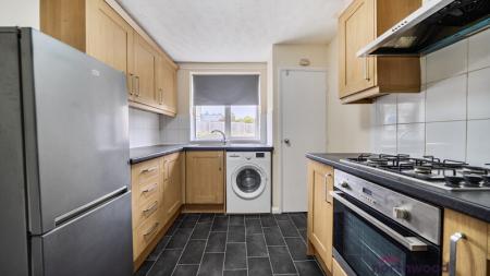 2 bedroom Flat to let in Long Lane, Littlemore, Oxford, OX4