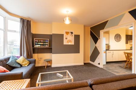 2 bedroom Flat to let in Green Road, Risinghurst, Oxford, OX3