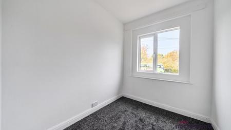 3 bedroom Semi-detached house to let in Hollow Way, Cowley, Oxford, OX4
