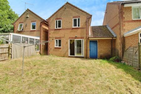 3 bedroom Semi-detached house for sale in Farriers Court, Peterborough, PE2
