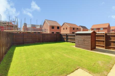 3 bedroom Semi-detached house to let in Baldock Drive, Bourne, PE10