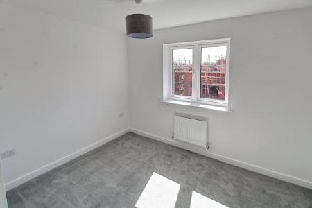 3 bedroom Semi-detached house to let in Baldock Drive, Bourne, PE10